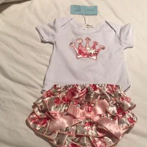 2piece size 6-12 mth girls outfit